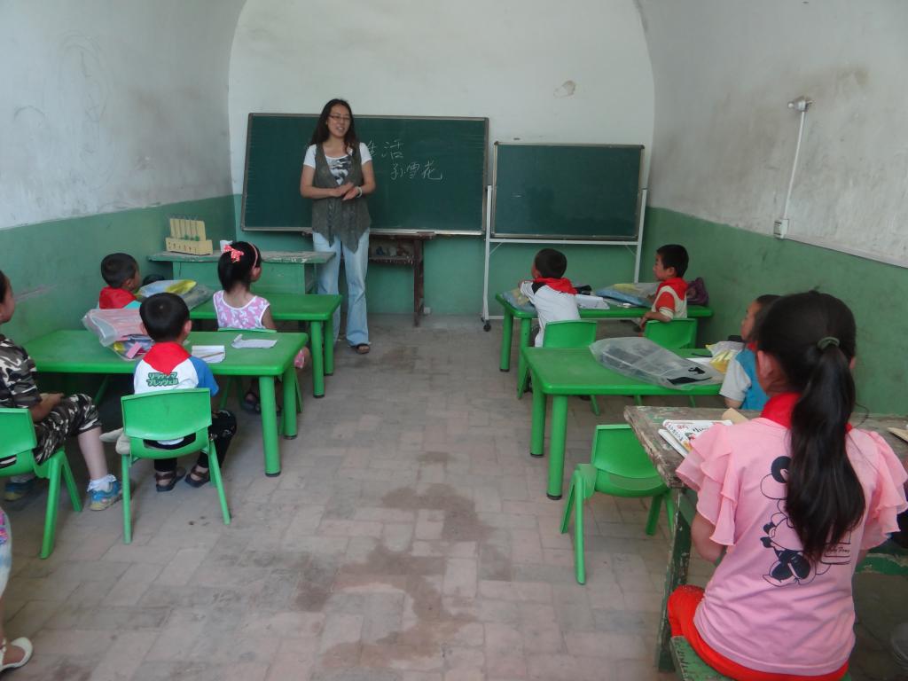 化工学院教师孙雪花为全体学生作《化学与生活》科普讲座